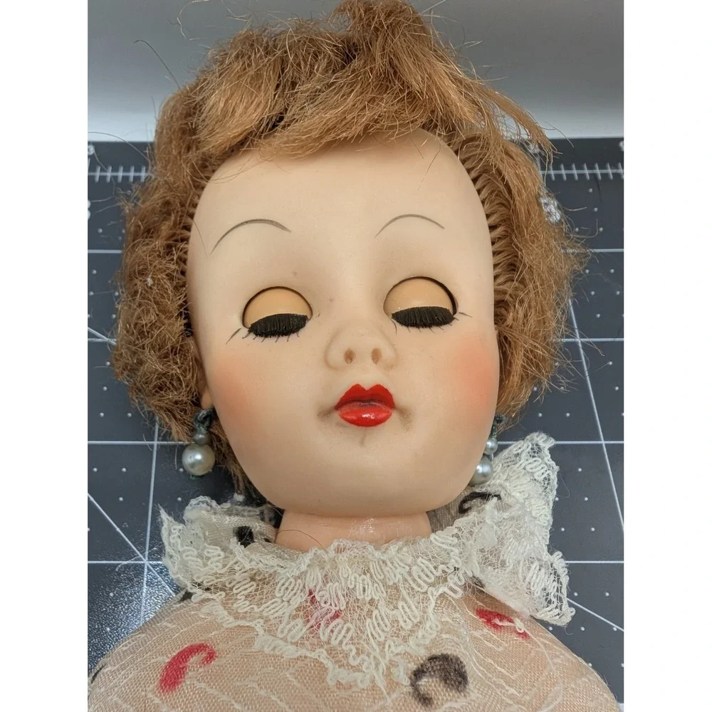 Sleepy blue eye Red hair 18 inch fashion doll 50's 60s x marked on butt w/ heels